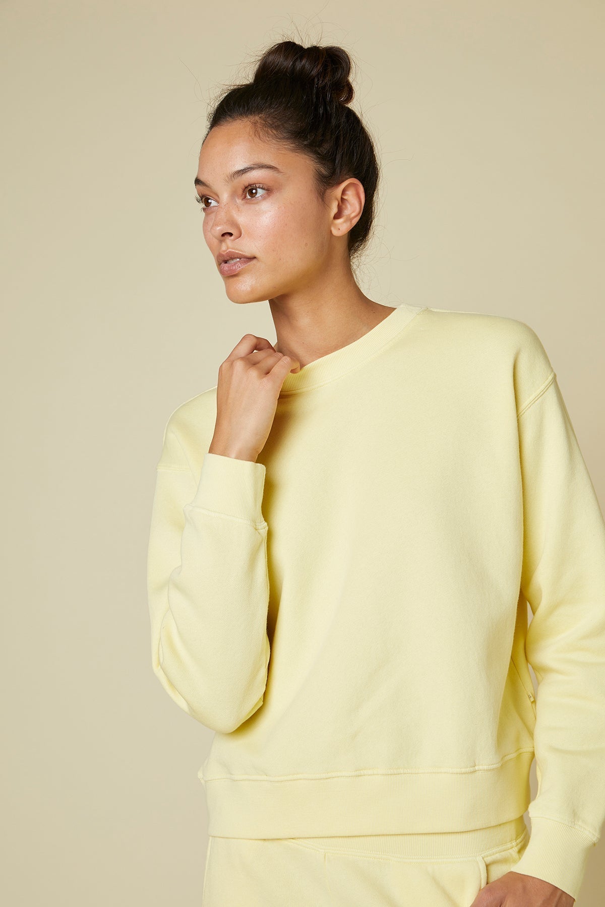 YNEZ SWEATSHIRT - Velvet Staging 2.0-26916407705796