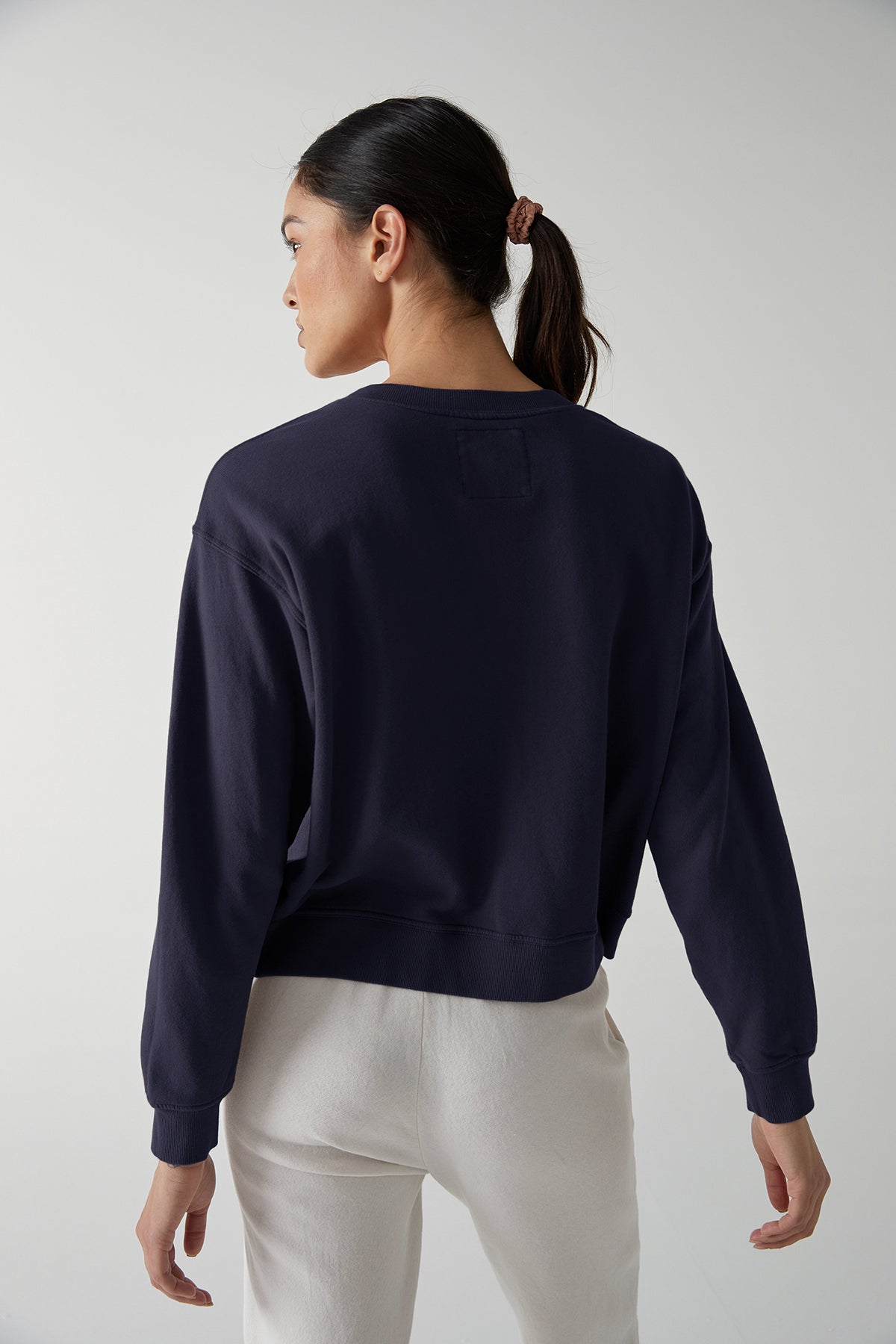 YNEZ SWEATSHIRT - Velvet Staging 2.0-26916408950980