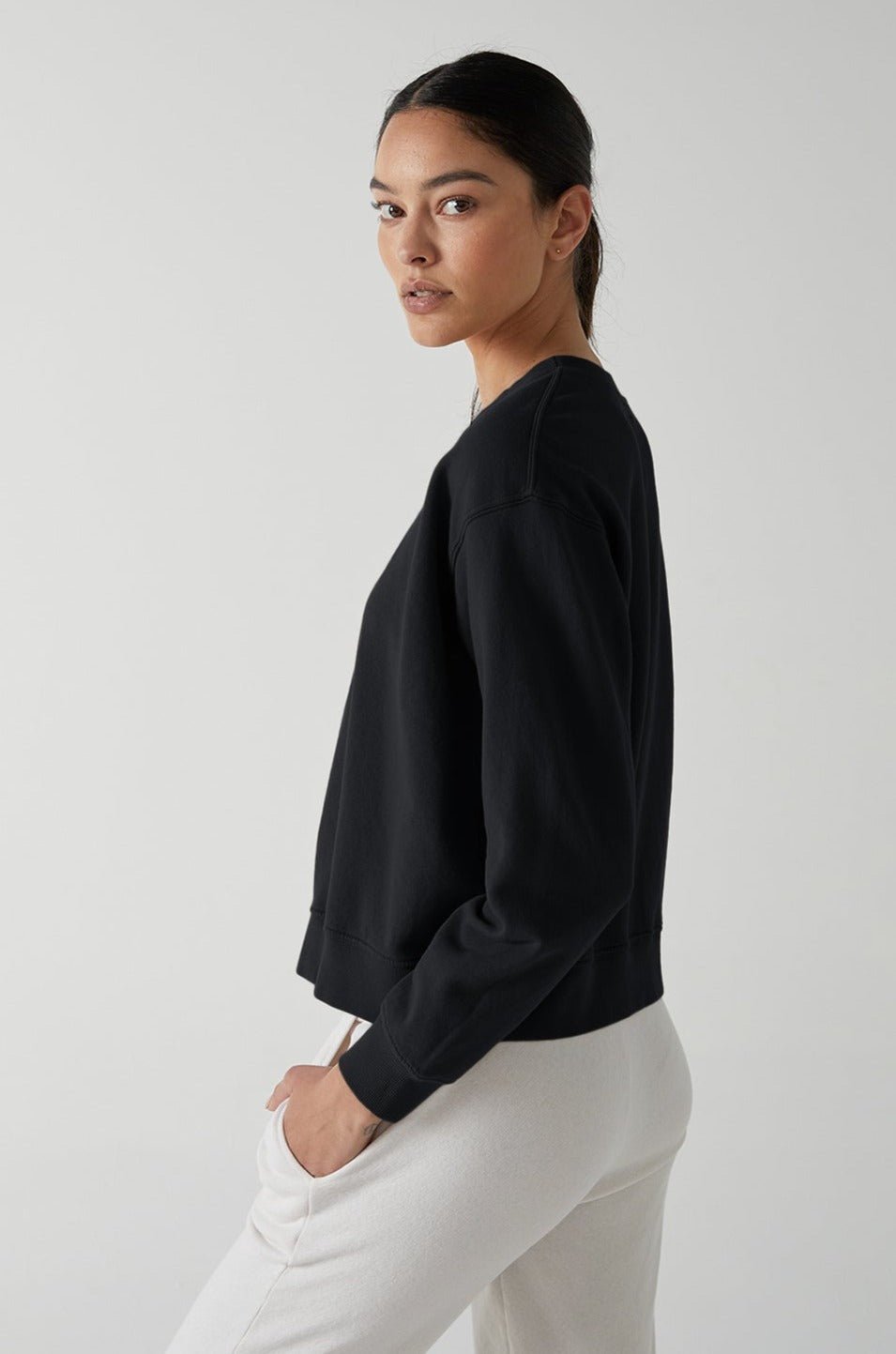 YNEZ SWEATSHIRT - Velvet Staging 2.0-26916409508036