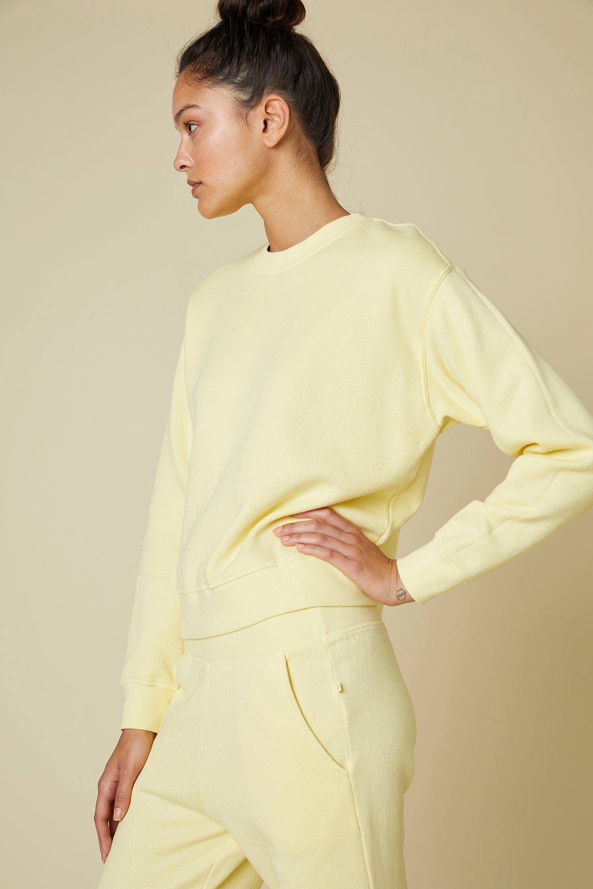 YNEZ SWEATSHIRT - Velvet Staging 2.0-26916407771332