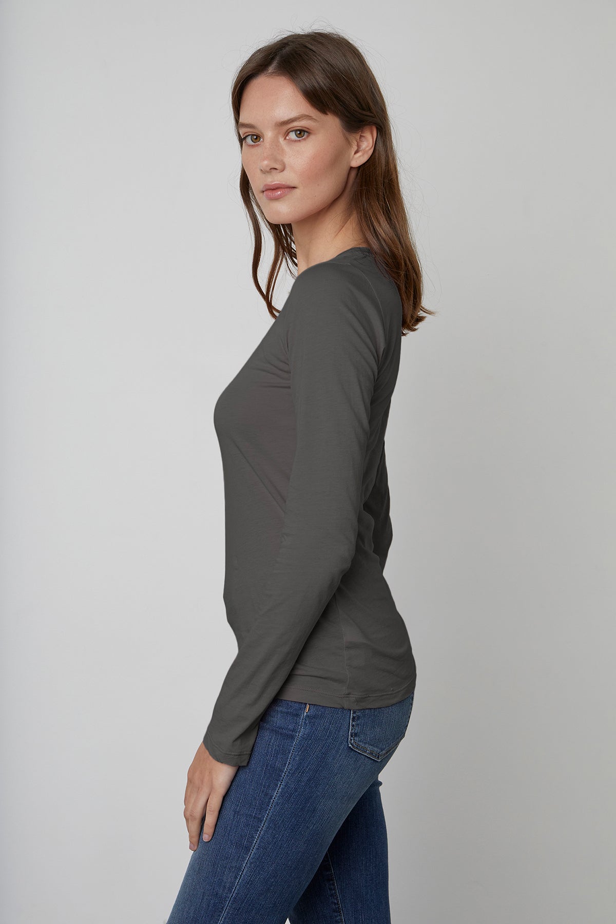 ZOFINA GAUZY WHISPER FITTED CREW NECK TEE - Velvet Staging 2.0