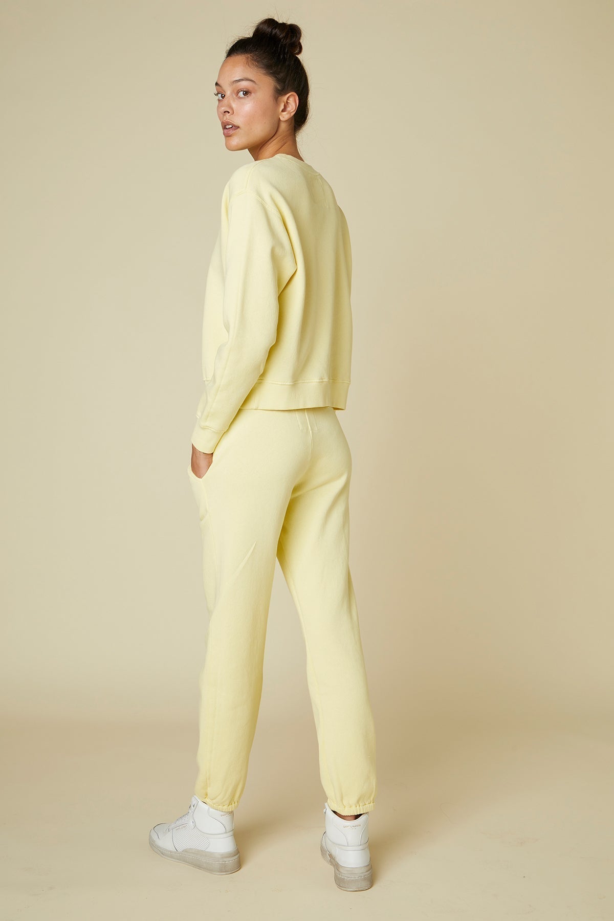ZUMA SWEATPANT - Velvet Staging 2.0