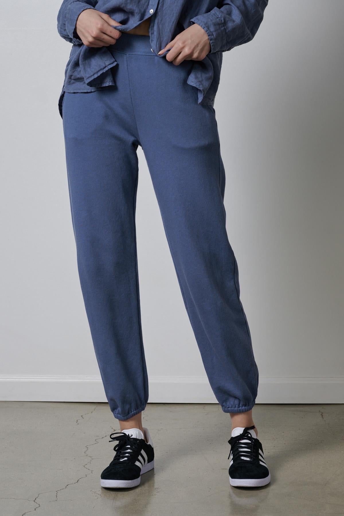   ZUMA SWEATPANT - Velvet Staging 2.0 